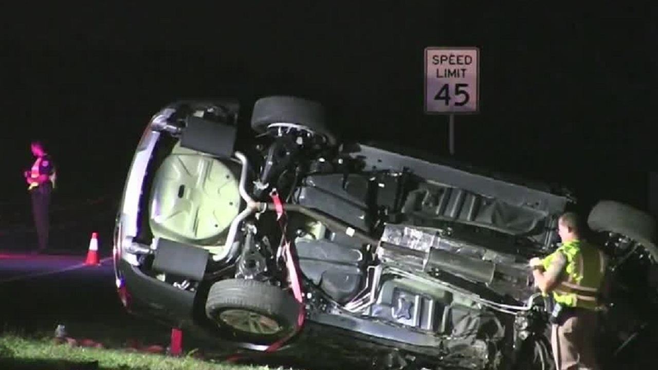 2 dead, 3 injured in headon crash near Cocoa